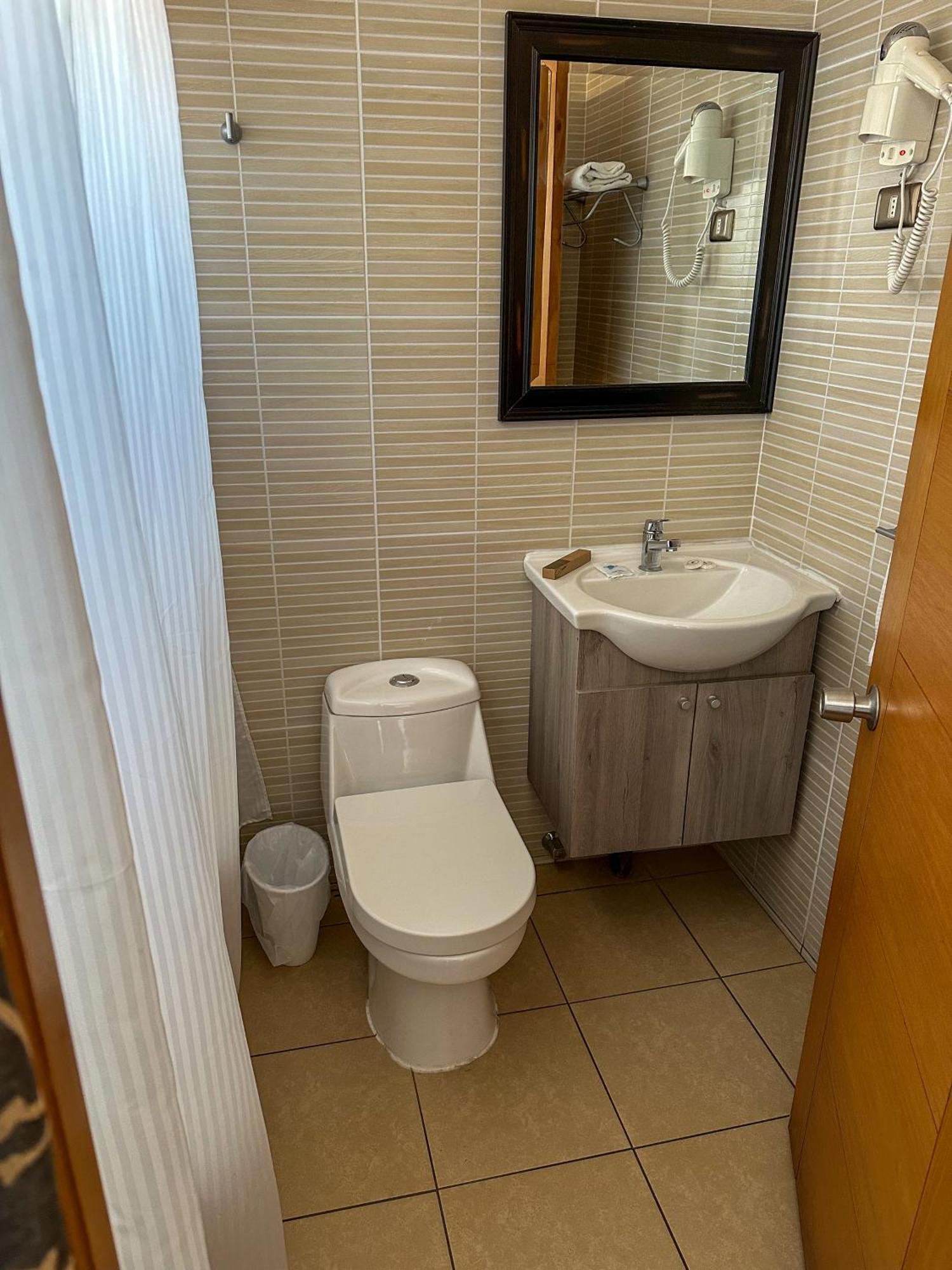 Hotel&Spa Las Taguas Arica Bagian luar foto