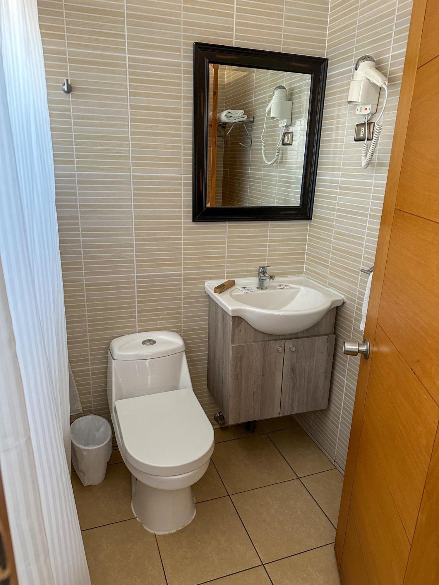 Hotel&Spa Las Taguas Arica Bagian luar foto